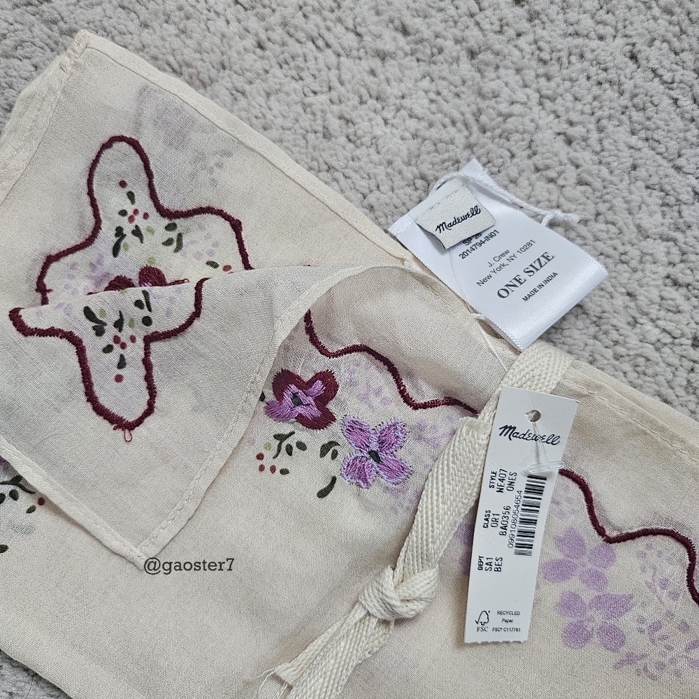 Madewwll Embroidered Bandana - Picture 6 of 6